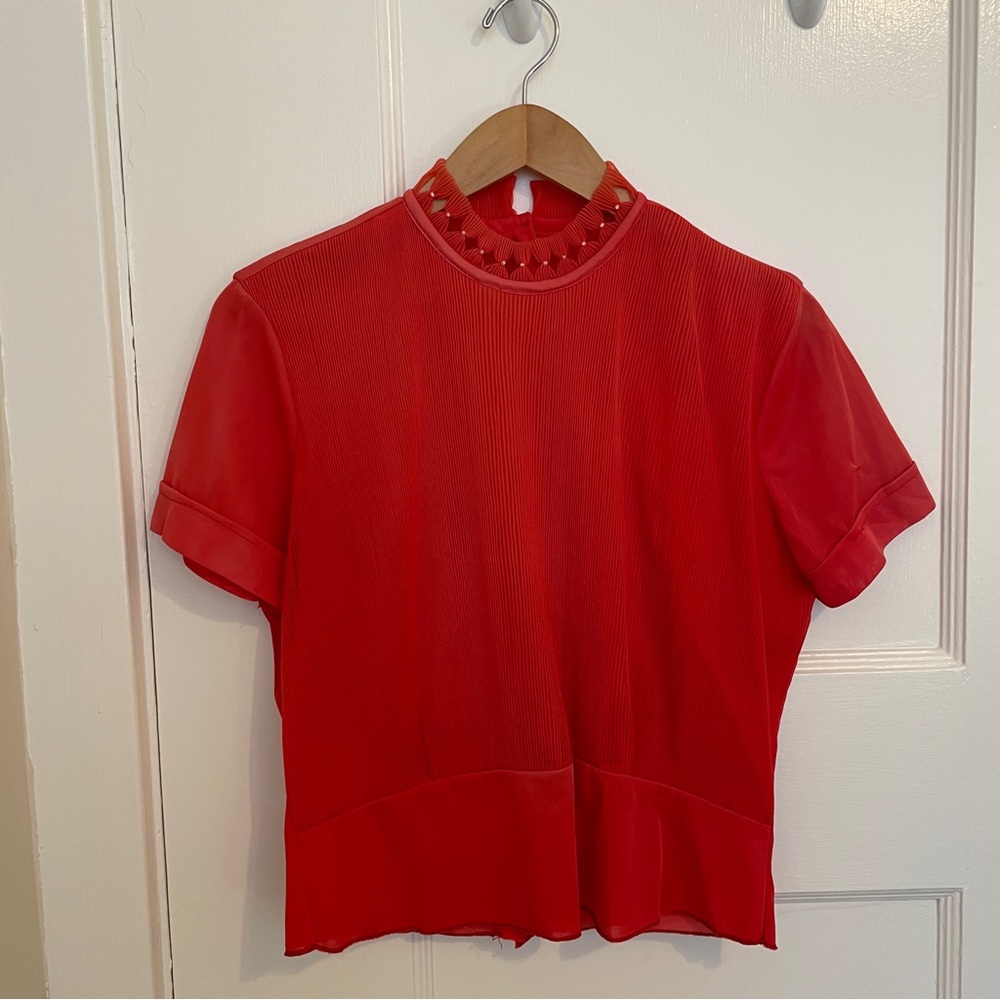 Vintage 1950s Red Pleated Blouse Pearl Collar Finland Short Sleeve Top S - Picture 4 of 12
